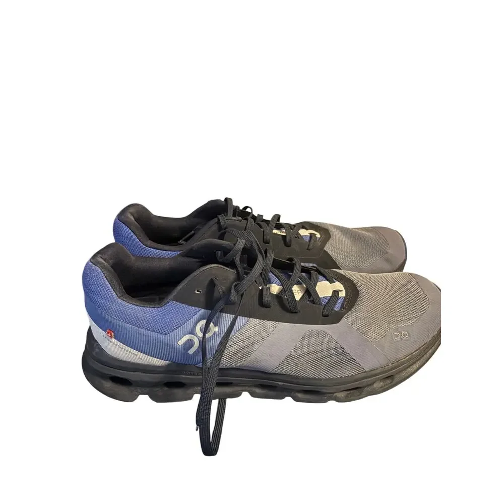 On Running Cloud Gray Navy Size 11.5 Read